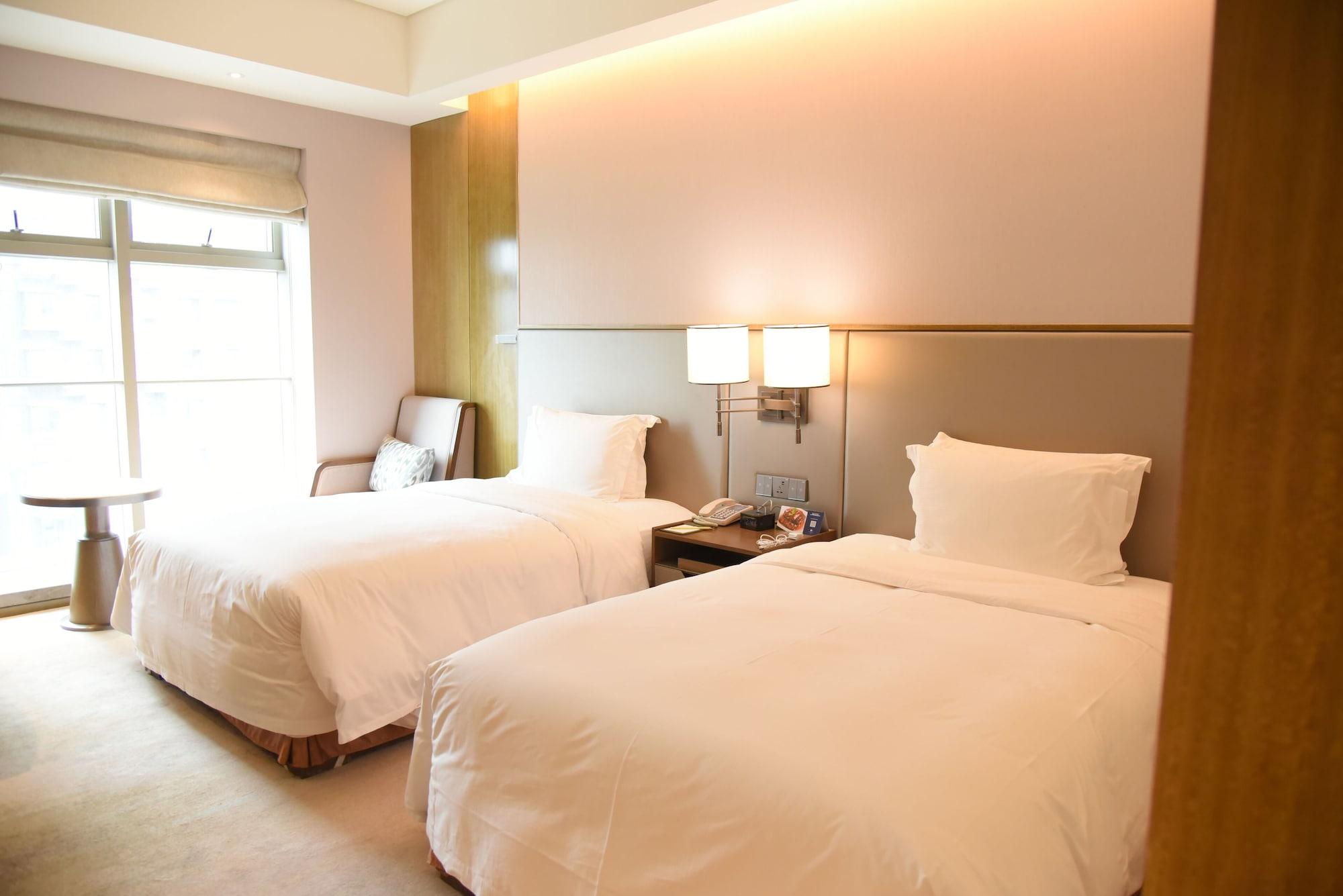 Doubletree By Hilton Hotel Shiyan Shiyan (Hubei) Exterior foto